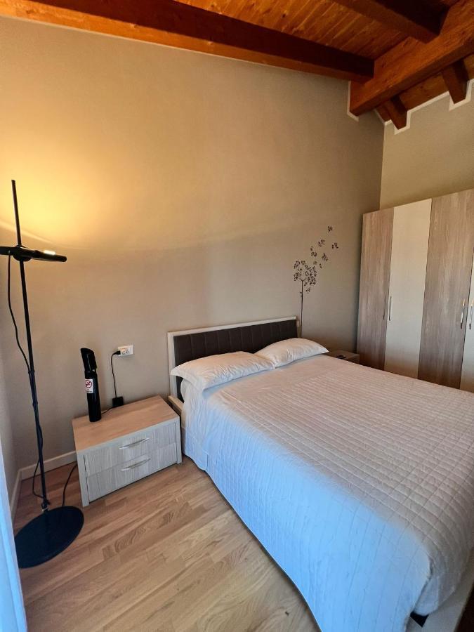 Appartamento Corina Sirmione Eksteriør bilde