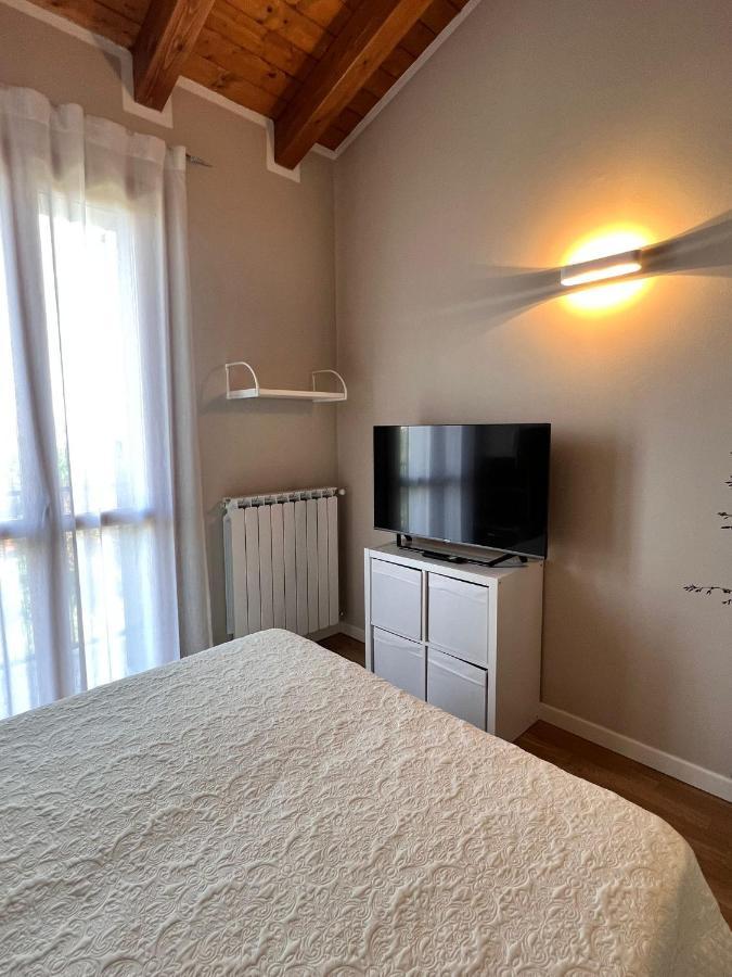 Appartamento Corina Sirmione Eksteriør bilde