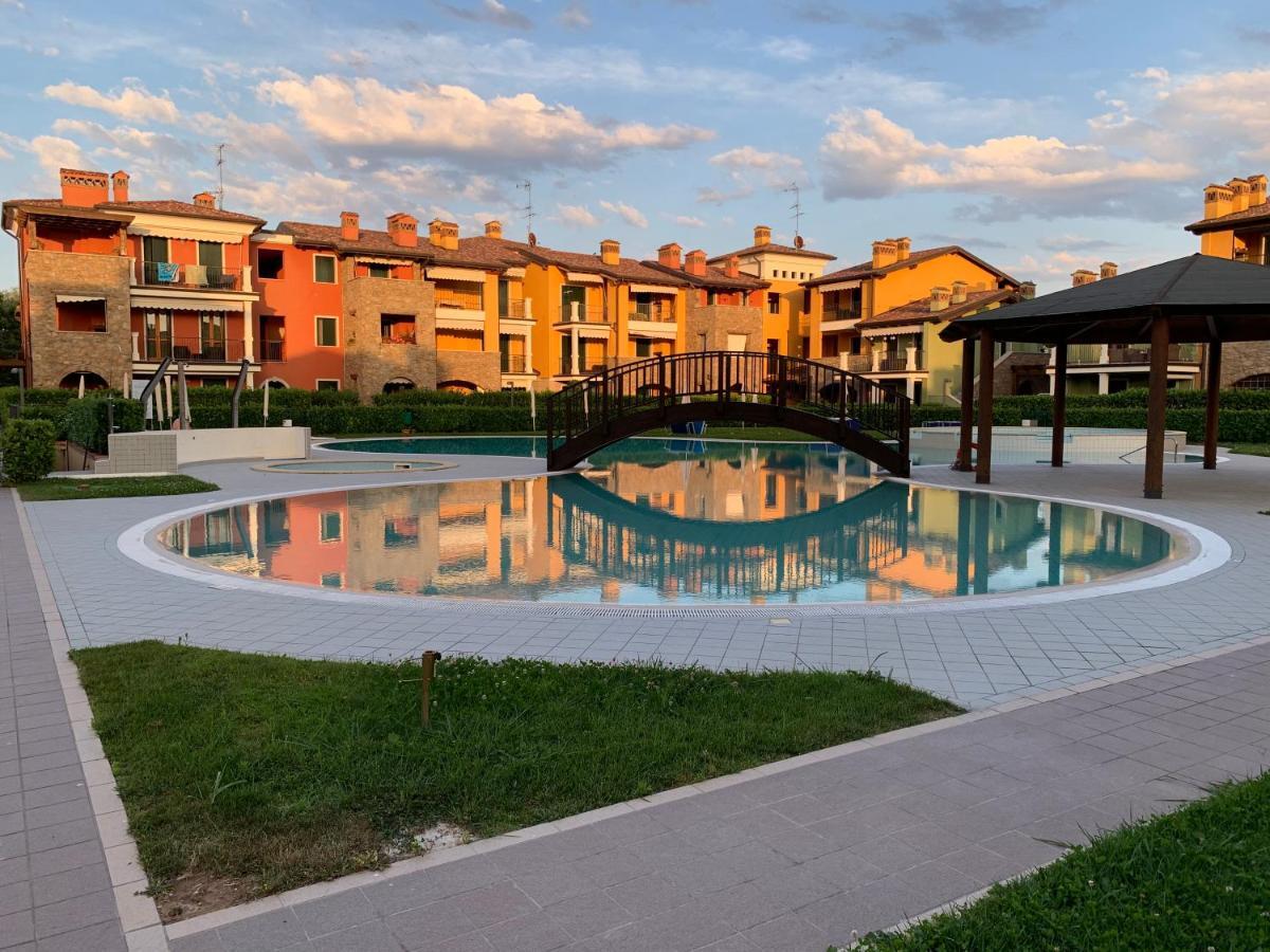 Appartamento Corina Sirmione Eksteriør bilde